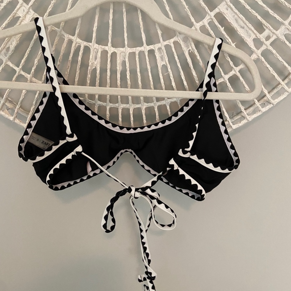 zaful crochet detailed bikini